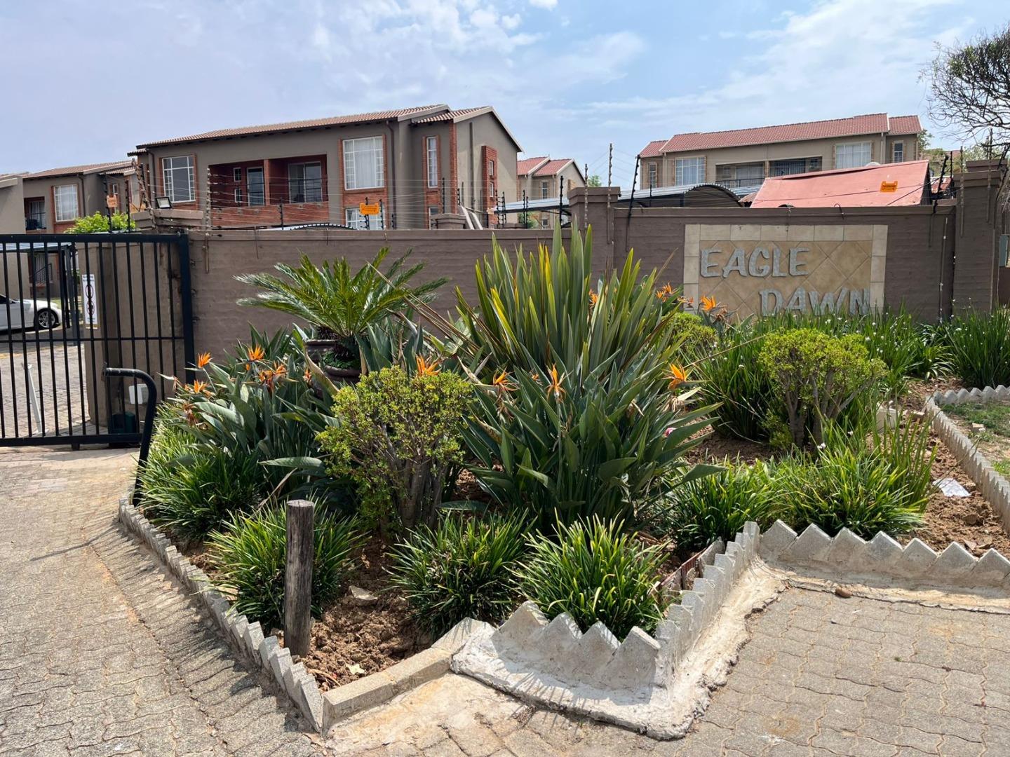 2 Bedroom Apartment for Sale - Gauteng