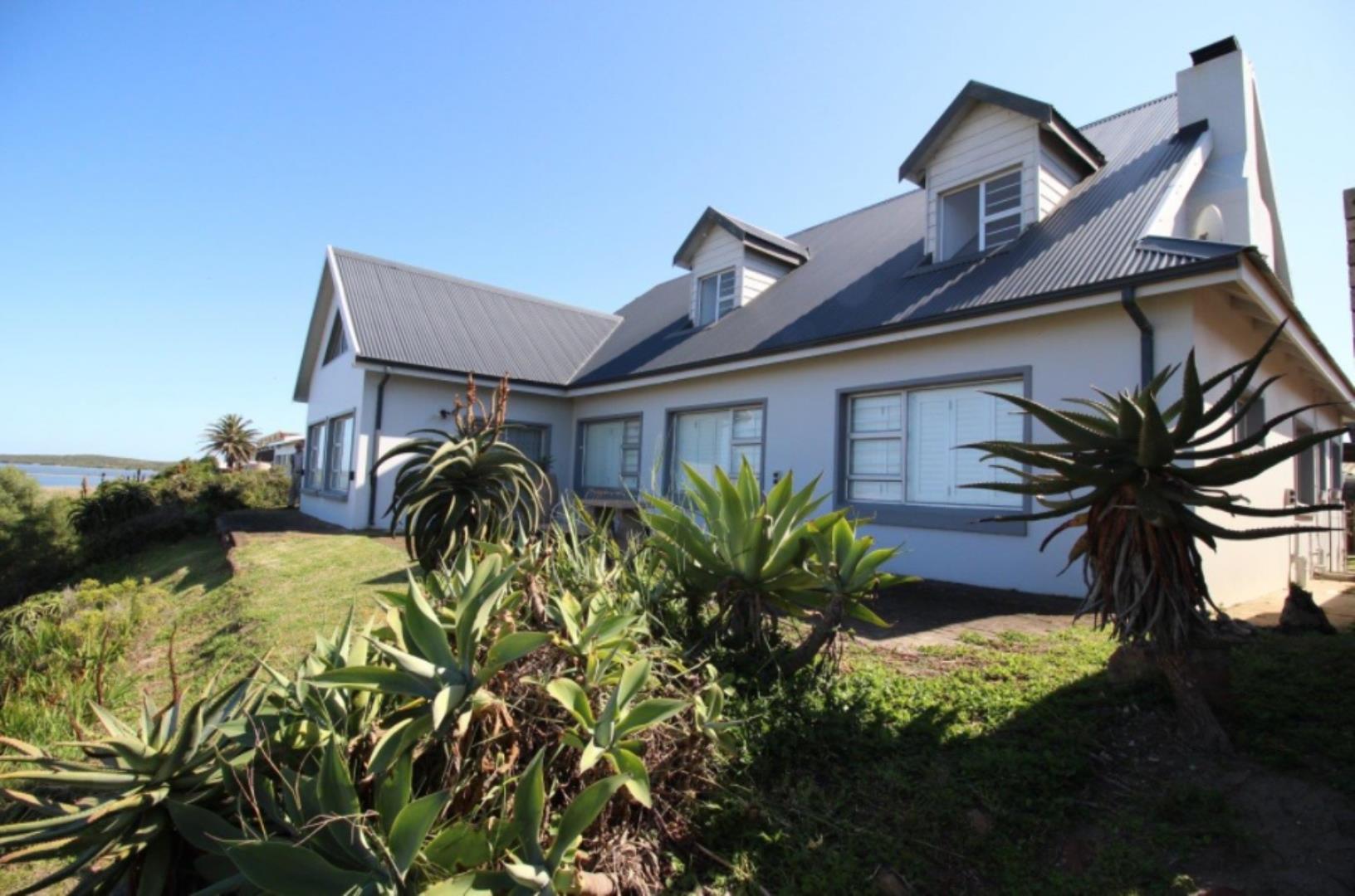 4 Bedroom House for Sale - Eastern Cape